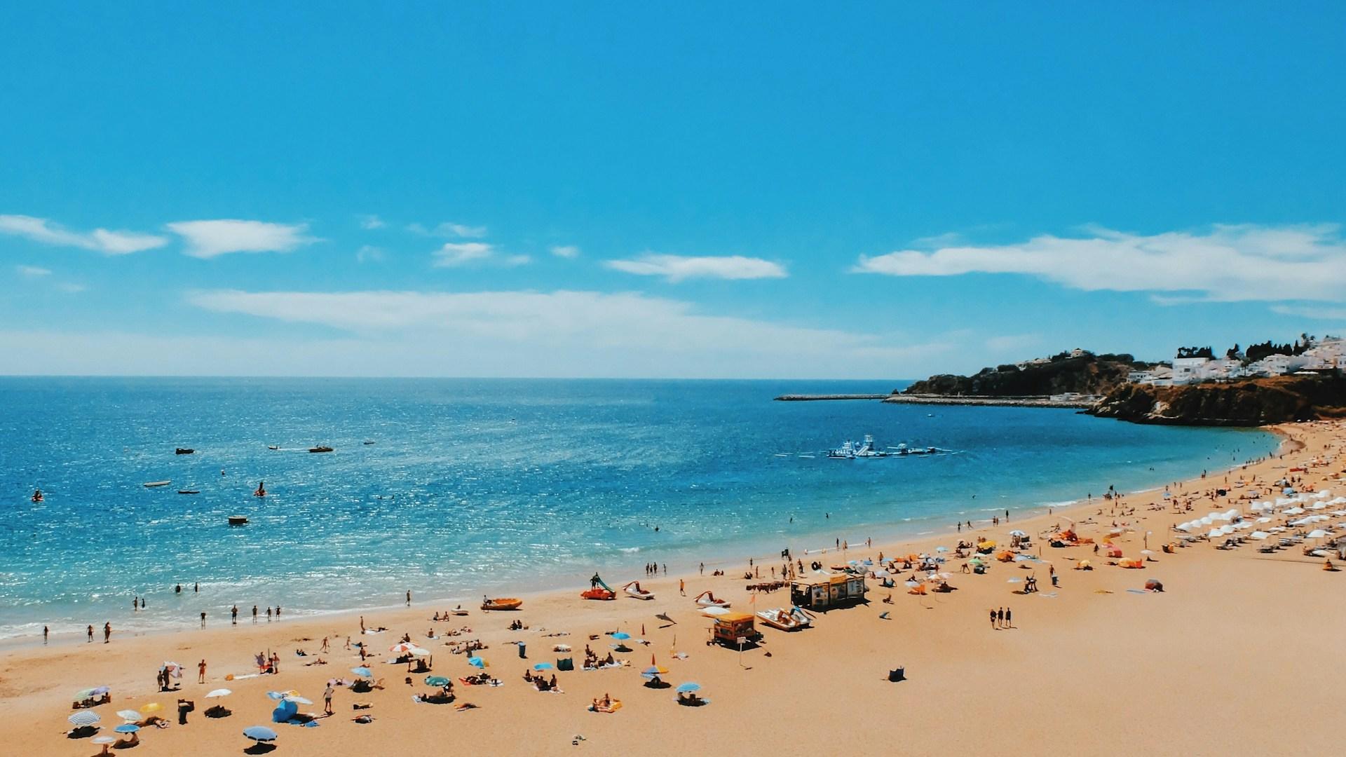 Cover Image for Stay Healthy on Holiday: Essential Travel Vaccines for Going Abroad